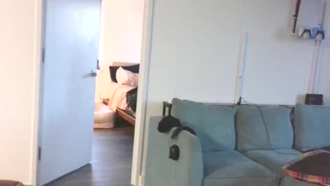 Snapshot of horus00 chatting on 10/14/25, 11:22 Horus00 online show from 10/14/25, 11:22