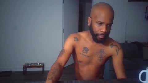 Snapshot of horus00 chatting on 12/04/25, 11:19 Horus00 online show from 12/04/25, 11:19