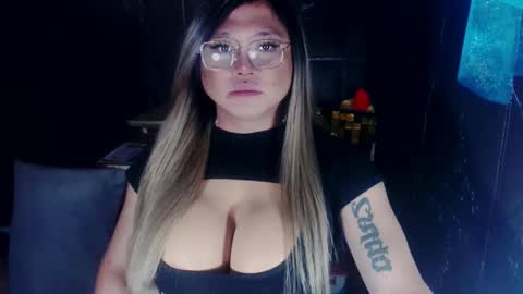 Snapshot of hosersecockselfsucker chatting on 02/27/25, 03:47 YOUR MAJESTY LUCY PEARL online show from 02/27/25, 03:47