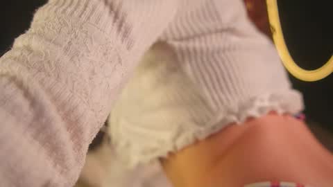 Snapshot of hoshika chatting on 12/16/25, 05:01 Ann online show from 12/16/25, 05:01