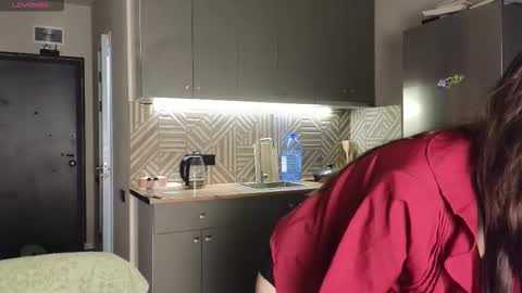 Snapshot of hosina_sayeri chatting on 09/15/25, 06:52 hosina_sayeri online show from 09/15/25, 06:52