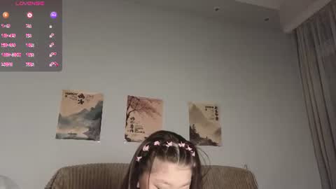 hosina_sayeri online show from 06/27/26, 08:03