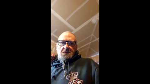 Snapshot of hoss1973_3 chatting on 12/03/25, 07:01 hoss1973_3 online show from 12/03/25, 07:01
