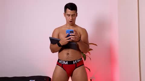 Marcus  Tatti  online show from 12/22/25, 03:25