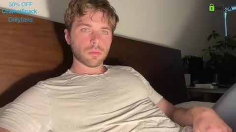 Edward aka Wolf online show from 06/16/26, 08:22