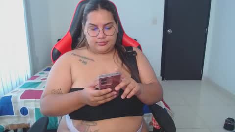 Snapshot of hot__husbands chatting on 02/17/25, 04:26 hot__husbands online show from 02/17/25, 04:26