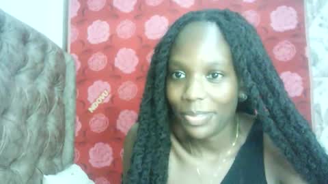 Snapshot of hot_berry2003 chatting on 10/08/25, 09:23 Millie online show from 10/08/25, 09:23