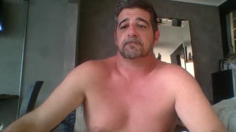 Snapshot of hot_bigcook chatting on 12/15/25, 08:35 Hardcock20cm online show from 12/15/25, 08:35