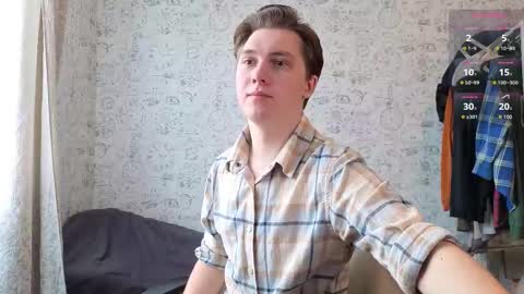 Snapshot of hot_boy_oscar chatting on 09/15/25, 11:10 Oscar online show from 09/15/25, 11:10