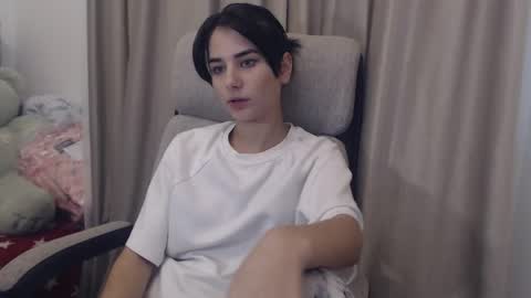 Snapshot of hot_bruny chatting on 10/10/25, 09:41 Bruny online show from 10/10/25, 09:41