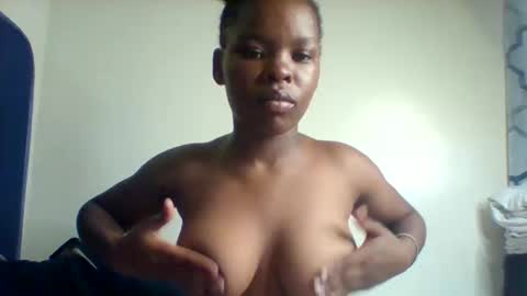 Snapshot of hot_cammy08 chatting on 03/07/26, 09:50 sweet cammy online show from 03/07/26, 09:50