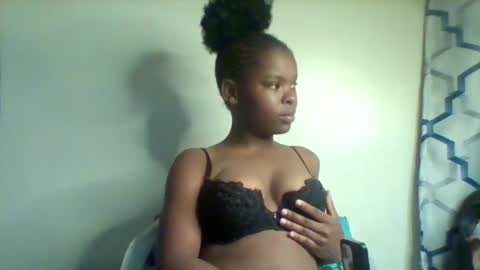 Snapshot of hot_cammy08 chatting on 03/08/26, 07:06 sweet cammy online show from 03/08/26, 07:06