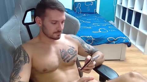 hot_cap_77 online show from 10/22/25, 06:07