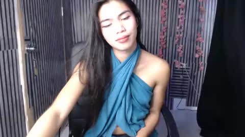 Snapshot of hot_chelly chatting on 10/14/25, 11:22 hot_chelly online show from 10/14/25, 11:22