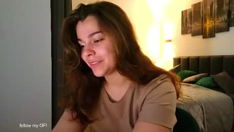 LiluCaroline online show from 06/09/26, 05:02