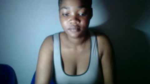 Snapshot of hot_choccoolate chatting on 04/19/26, 07:27 Zarah online show from 04/19/26, 07:27