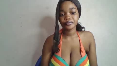 Snapshot of hot_choccoolate chatting on 05/28/26, 04:48 Zarah online show from 05/28/26, 04:48