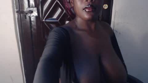 Coco online show from 10/20/25, 09:04