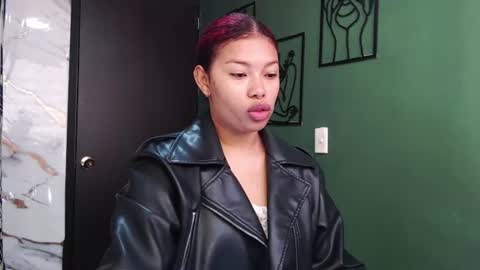 hot chocolate 4u online show from 07/26/26, 04:58