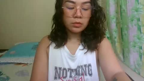 hot_emma1112 online show from 06/01/26, 02:57