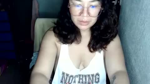 hot_emma1112 online show from 07/14/26, 11:49