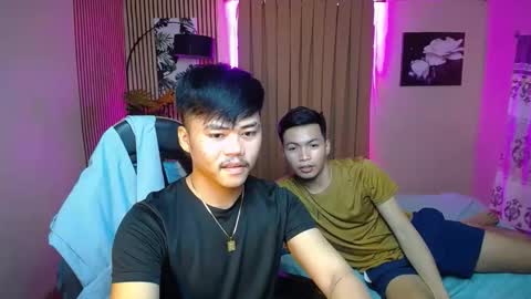 Snapshot of hot_emmanuel chatting on 10/06/25, 02:47 hot_emmanuel online show from 10/06/25, 02:47