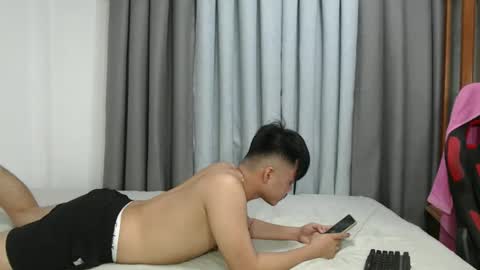 Snapshot of hot_emmanuel chatting on 10/18/25, 06:48 hot_emmanuel online show from 10/18/25, 06:48