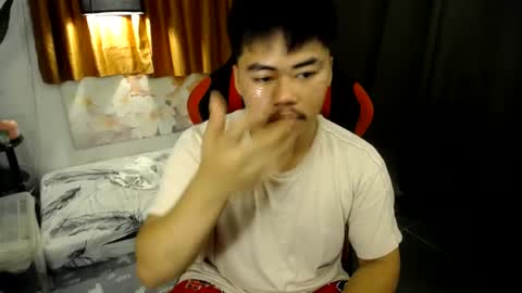 hot_emmanuel online show from 07/27/26, 02:18