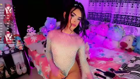 Snapshot of hot_eyes16 chatting on 05/30/26, 01:57 Valens online show from 05/30/26, 01:57