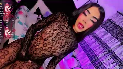Snapshot of hot_eyes16 chatting on 06/12/26, 07:29 Valens online show from 06/12/26, 07:29