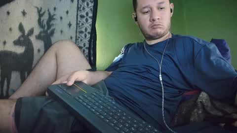 hot_guy36 online show from 05/24/26, 02:00