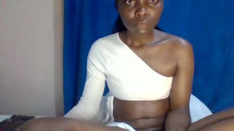 tasha online show from 04/28/26, 02:33