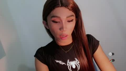 Snapshot of hot_khianna chatting on 08/09/26, 03:39 Khianna online show from 08/09/26, 03:39