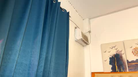 hot_kianxx online show from 11/24/25, 03:23