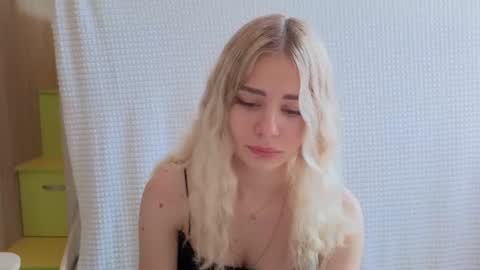 hot_kittie_hot online show from 06/15/26, 02:47
