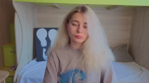 hot_kittie_hot online show from 07/27/26, 08:10