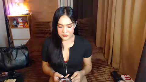 Snapshot of hot_kitty2 chatting on 02/02/26, 05:55 ANICAPAT online show from 02/02/26, 05:55