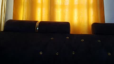 Snapshot of hot_kittyy chatting on 06/14/26, 10:17 ella online show from 06/14/26, 10:17