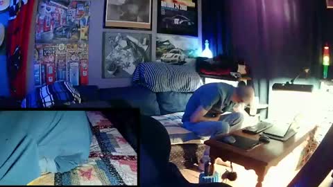 hot_krispy_kreme online show from 05/03/26, 11:11