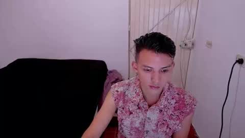 Snapshot of hot_latin_temptation chatting on 03/29/26, 10:10 Alejandro online show from 03/29/26, 10:10