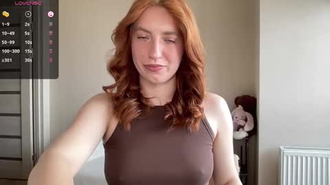 Lina online show from 04/30/26, 08:20