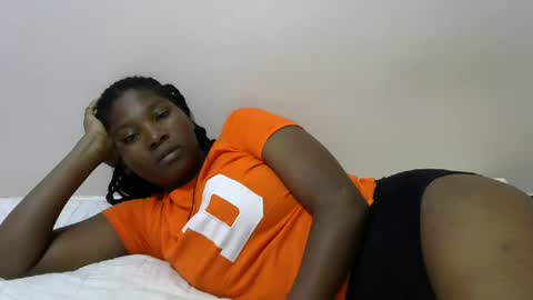 LONNAH online show from 01/18/25, 12:04