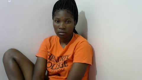 LONNAH online show from 02/15/25, 03:52