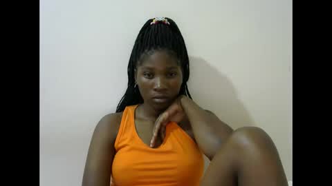 LONNAH online show from 02/18/25, 07:09