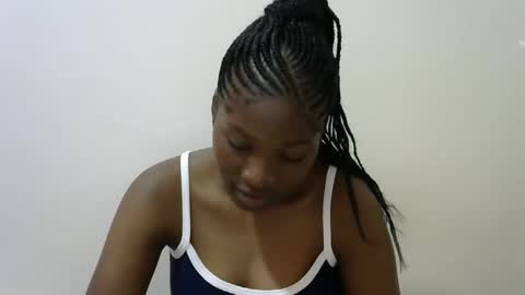 LONNAH online show from 03/08/25, 11:27