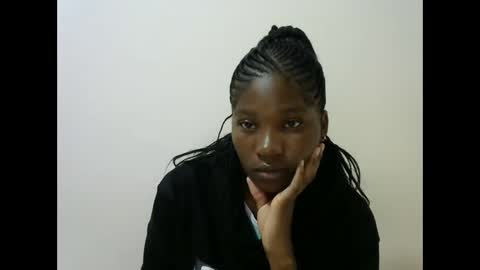 LONNAH online show from 03/11/25, 03:48