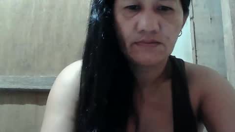 hotmama online show from 02/21/25, 09:43