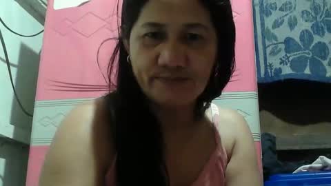 Snapshot of hot_mama09 chatting on 09/29/25, 08:46 hotmama online show from 09/29/25, 08:46