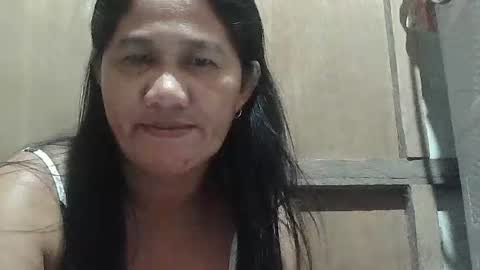 hotmama online show from 06/17/26, 10:06