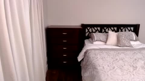 Rose Redwood online show from 07/02/26, 11:33